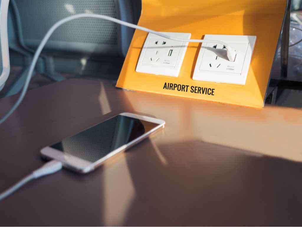 จุดชาร์จ USB สาธารณะปลอดภัยหรือไม่ จุดชาร์จ USB สาธารณะปลอดภัยหรือไม่